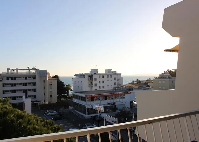 Azur 3000 * Saint-Laurent-du-Var